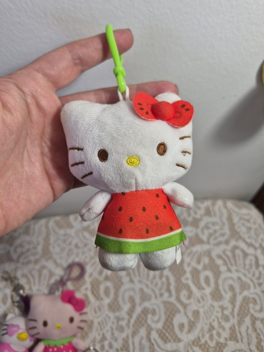 Hello Kitty Keychain Bundle - Picture 5 of 6